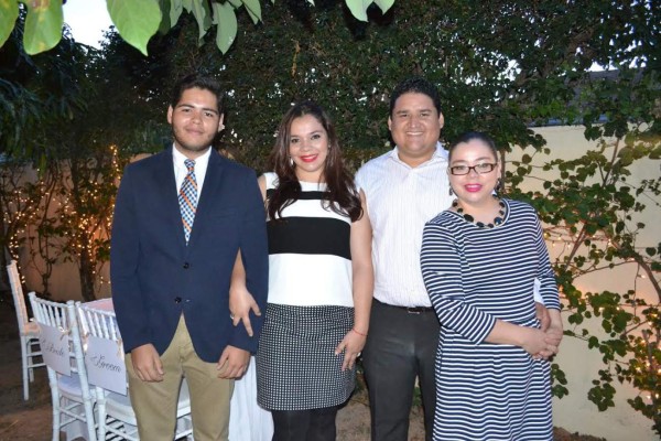 Romántica alianza civil entre David y Ana Ruth