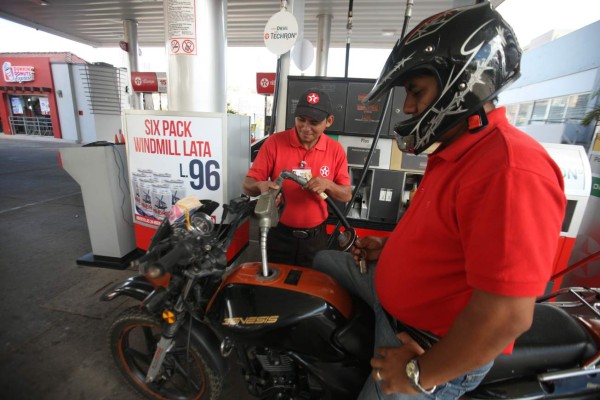 Honduras: Este lunes aumentan las gasolinas y bajan diésel y queroseno
