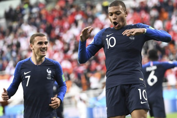 Mbappé se convierte en el goleador más joven de Francia en un Mundial
