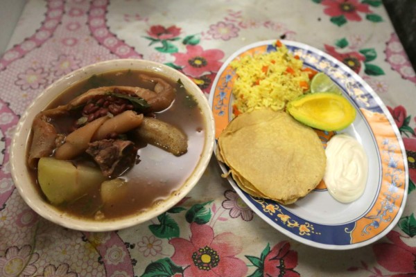 Sopas al estilo hondureño