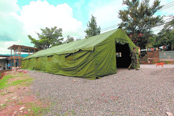 En una carpa funciona Cesamo de Nueva Suyapa