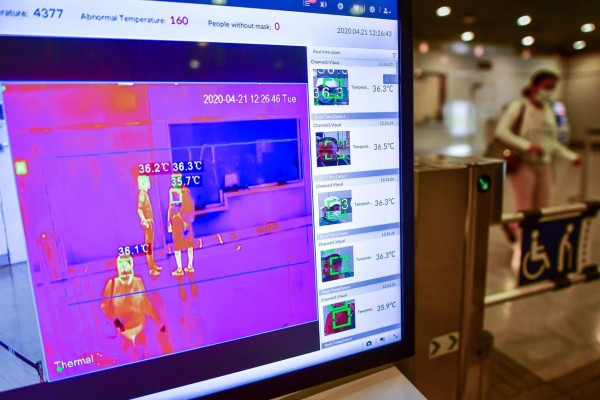 FOTOS: Panamá instala cámaras térmicas para detectar personas con Covid-19&nbsp;&nbsp;