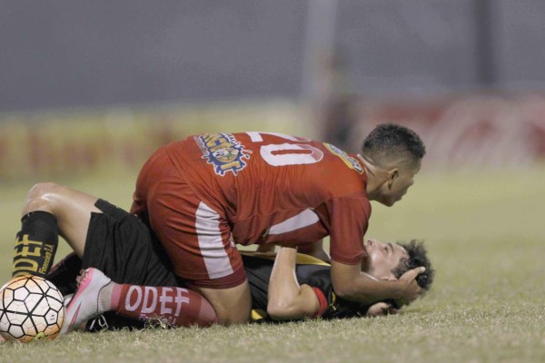 Curiosas imágenes captadas por nuestro lente en la fecha 16 de la LNP