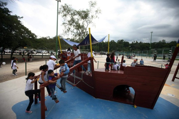 Soldados de Morazán celebran su día junto al pueblo capitalino