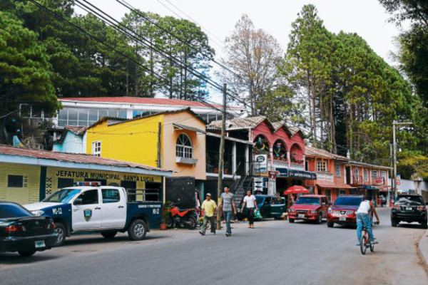 Santa Lucía despliega sus encantos en feria patronal