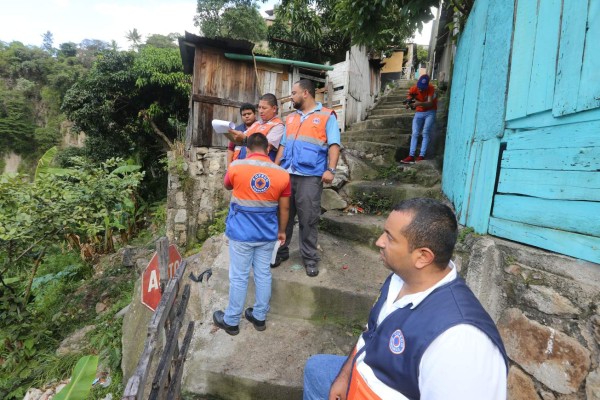 Copeco actualiza informe de riesgo de 30 barrios y colonias de la capital