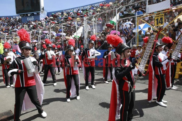Estos son los colegios ganadores de los desfiles patrios 2017