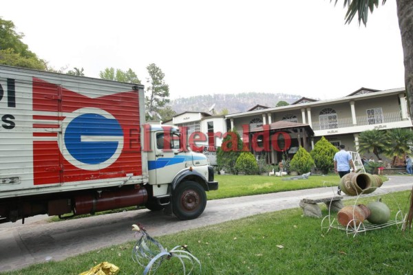 Así quedó la casa de Rosa Elena Bonilla luego que Pepe Lobo la entregara a la OABI