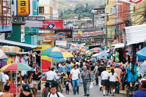 Regularán ventas ambulantes en mercados