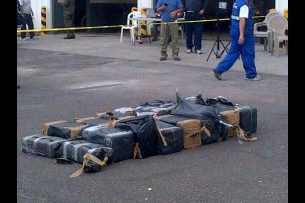 Incautan embarcaciones con 1,122 kilos de droga entre Gutemala y El Salvador