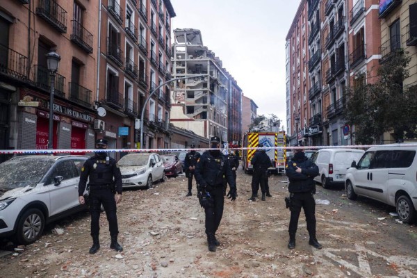 Impactantes imágenes que dejó explosión en un edificio de Madrid