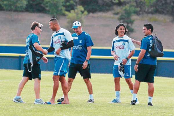 Wilson, Muma y Roger se suman a la selección hondureña