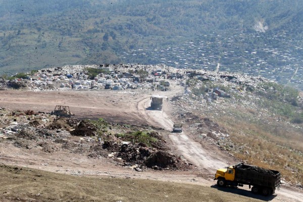 Honduras: Montañas de desechos del botadero municipal comienzan a desaparecer