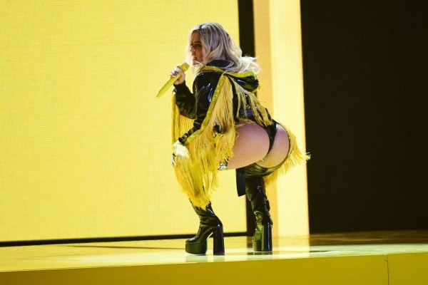 FOTOS: Los reguetoneros que brillaron sobre el escenario de los Latin Grammy 2018