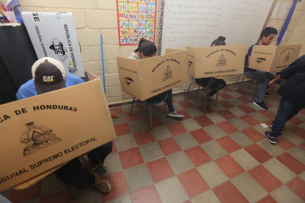 Centros de votaciones esperan la afluencia de 5.8 millones de hondureños