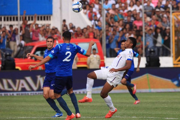 Olimpia empata ante el Motagua y se se proclama ¡CAMPEÓN!