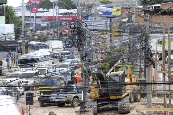 Cerrado el paso vehicular desde el IHSS hasta el barrio La Bolsa