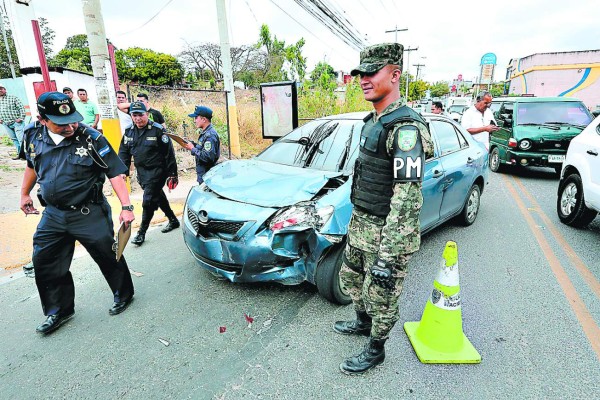 Tirotean a dueño de un negocio en La Pradera