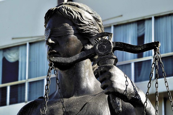 JOH ordena agilizar las extradiciones