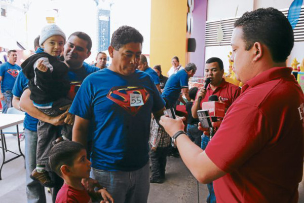 Ángel Lara, Súper Papá EL HERALDO