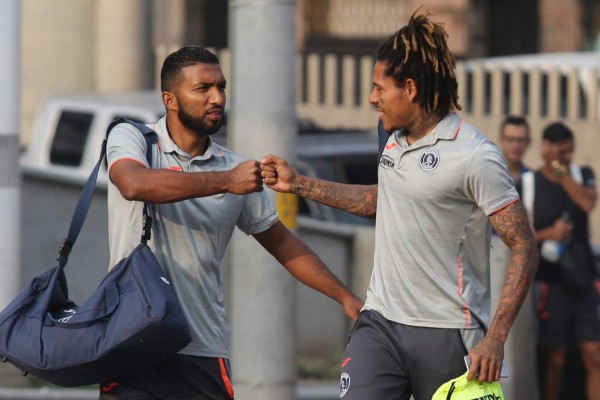 Diego Vazquez: 'Nosotros tenemos que hacer nuestro trabajo' en Olanchito contra Social Sol