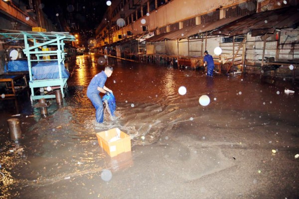 LLuvias reportan leves daños en la capital