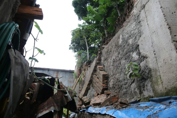Lluvia con granizo azotó el sureste de la capital