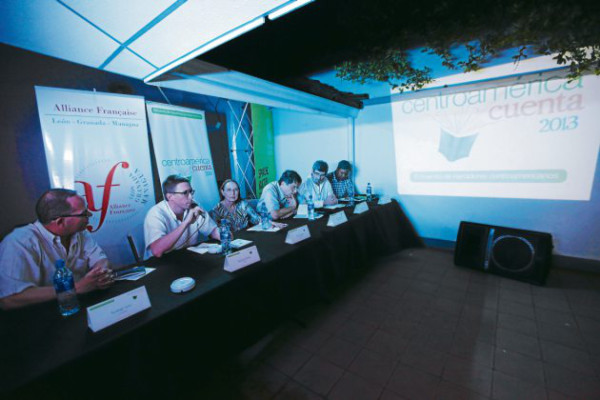 Exitoso primer encuentro de narradores