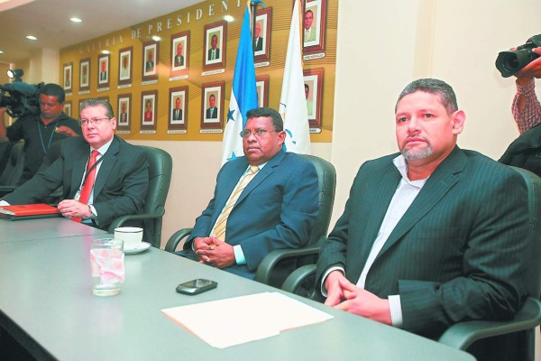 Preocupa al TSE que se aprueben reformas políticas a contrarreloj