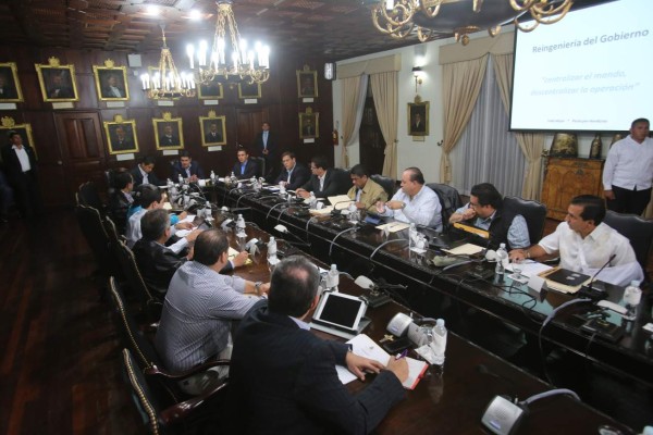 Peligra gobernabilidad por desastre económico