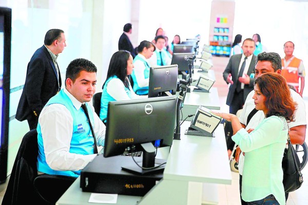 Más de 100 países en la lista de visas hondureñas consultadas