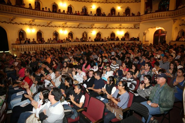 El TNMB vibró al ritmo de los tambores japoneses