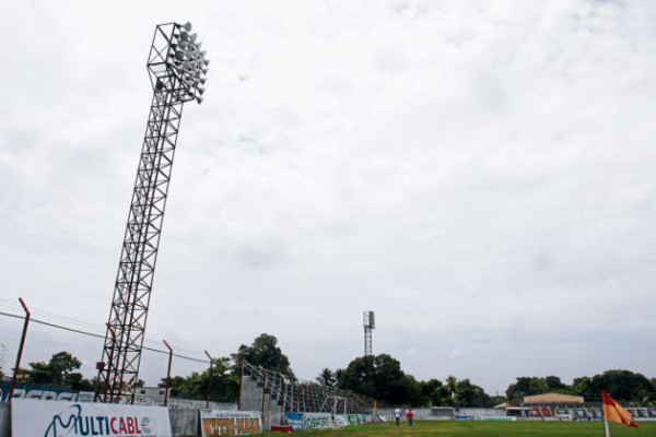 Choloma camina a paso lento