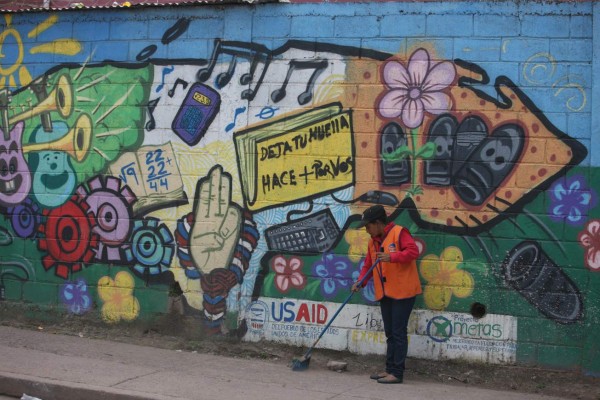 Tegucigalpa: Alcaldía aplaza borrado de grafitis