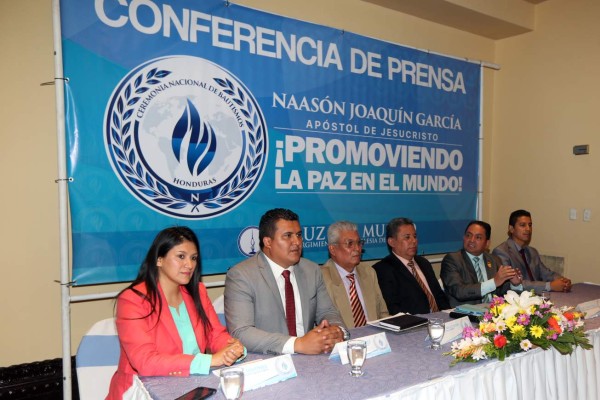 Pastores preparan la quinta Ceremonia Nacional de Bautismo en la capital de Honduras