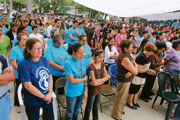 De fiesta Santa María Reina