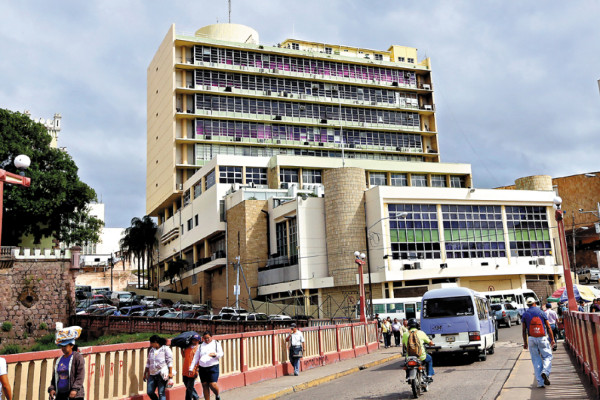 Congreso Nacional, potencial comprador del edificio del BCH