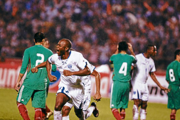 Honduras siempre con la soga al cuello previo a hexagonales