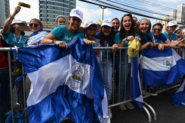 El papa Francisco causa furor tras su llegada a Panamá para la Jornada Mundial de la Juventud 2019