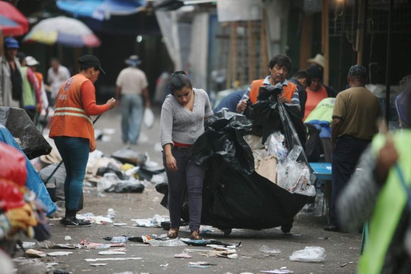 Unas 200 toneladas de basura dejó la Navidad en la capital de Honduras