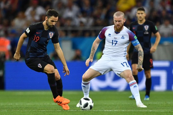 Croacia vence 2-1 a Islandia y clasifica a octavos de final