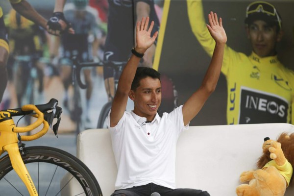 Fiesta multitudinaria en Colombia para Egan Bernal