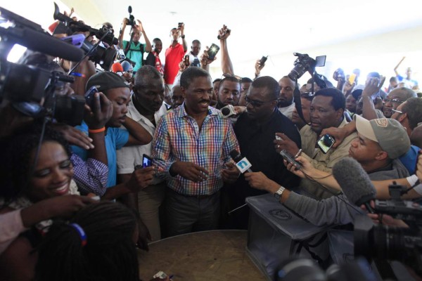 Haitianos eligen presidente en medio de tensiones &nbsp;&nbsp;