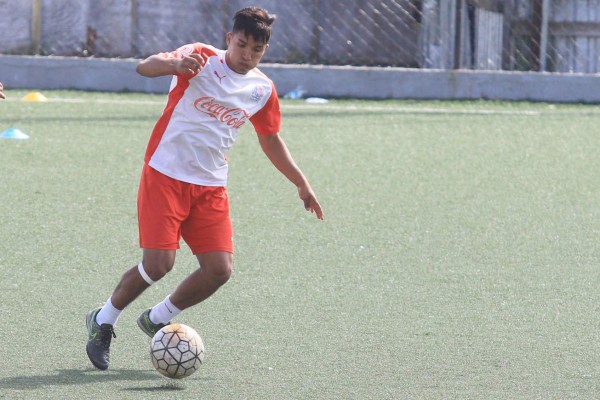 Michaell Chirinos: 'Yo me pongo a las órdenes de Pinto'