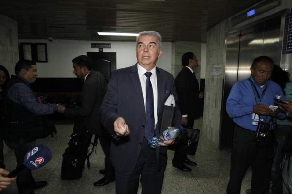 Ordenan captura de expresidente del Congreso de Guatemala por corrupción