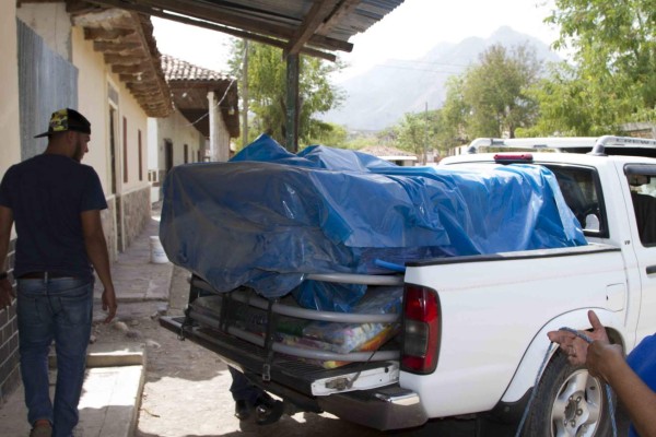 Anciana conmueve a hondureños y recibe ayuda
