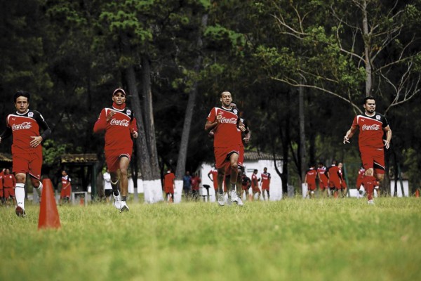 Héctor Vargas: 'Para ellos la presión será enorme'