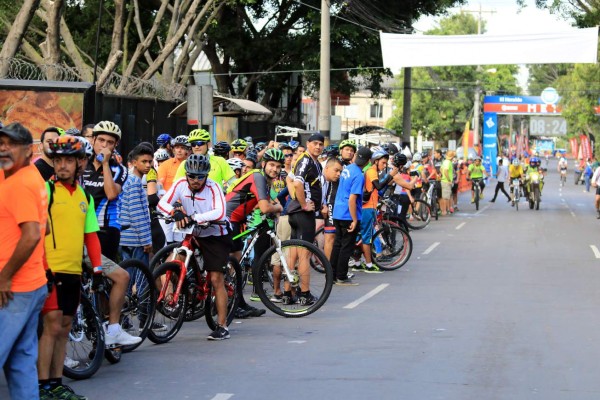La vuelta volvió y apasionó al ciclismo...