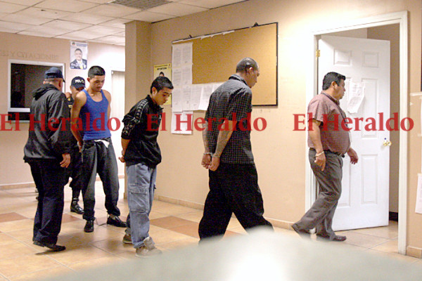 Prisión preventiva a los agentes acusados de crimen