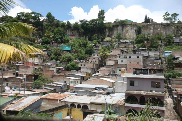 Honduras: La capital bajo alerta amarilla por riesgo de deslizamientos